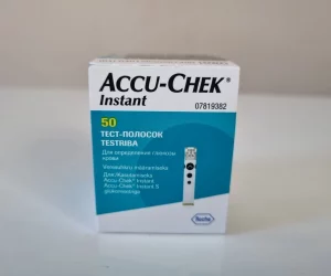 2 × 50 ACCU-CHEK Instant Blood Glucose Test Strips (2 Boxes)